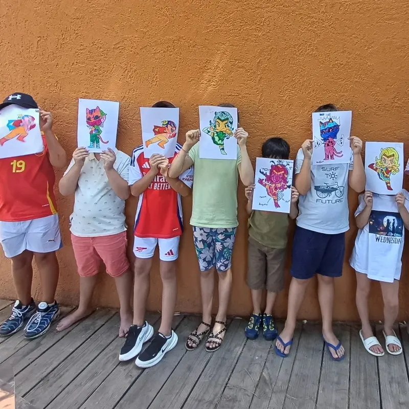 Et si cet été, ton enfant gagnait en confiance… tout en s’amusant ?