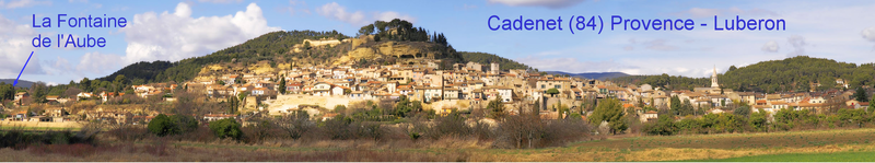 Vue panoramique de Cadenet avec la Fontaine de l'Aube