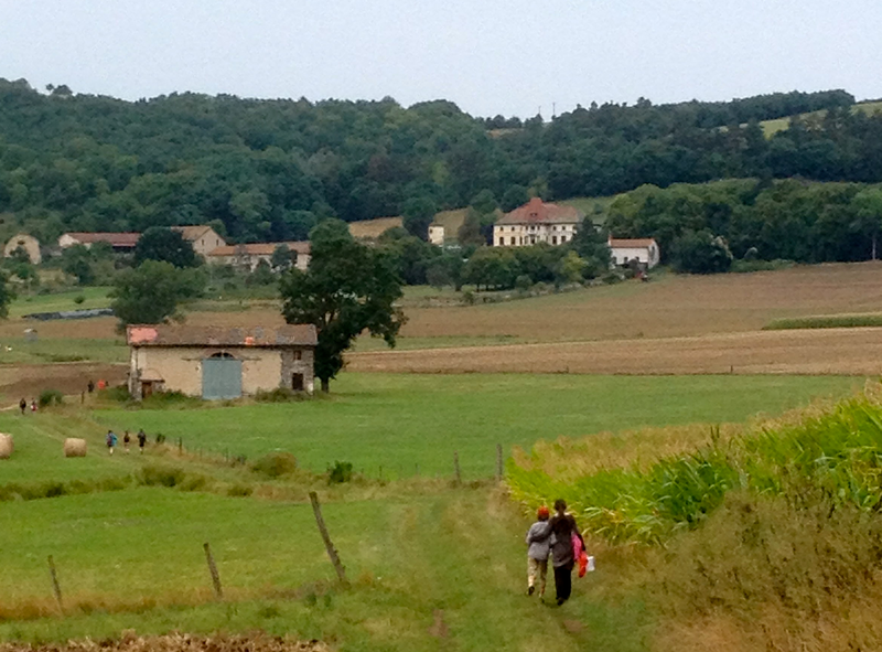 Les chemins du cratère et son château